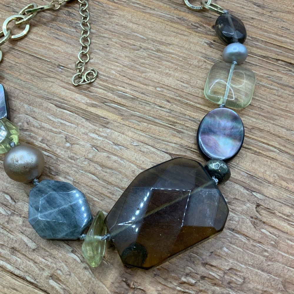 A.V. Max Faceted Beaded Glass Multi Color Choker Gold Tone Chain Necklace